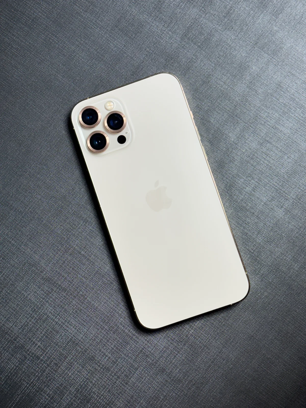 iPhone 12 Pro Max Gold